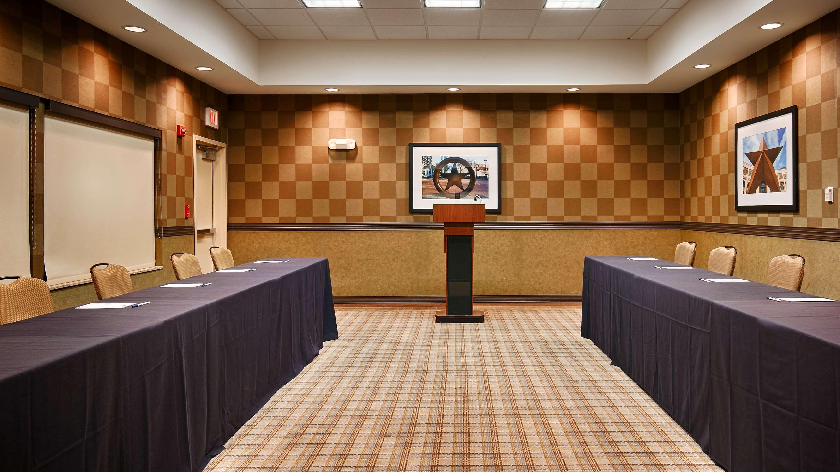 Best Western Premier Bryan College Station Exterior photo