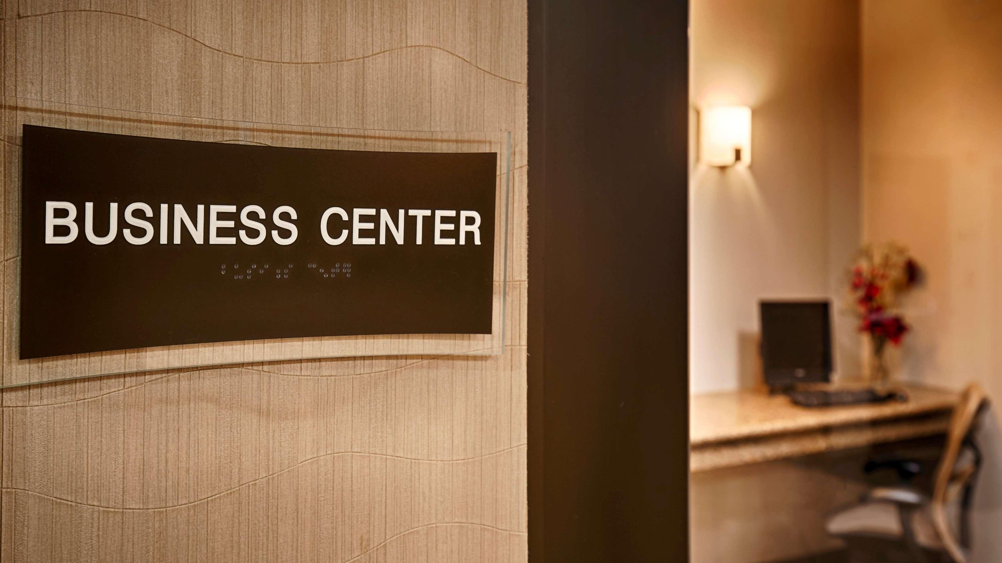 Best Western Premier Bryan College Station Exterior photo