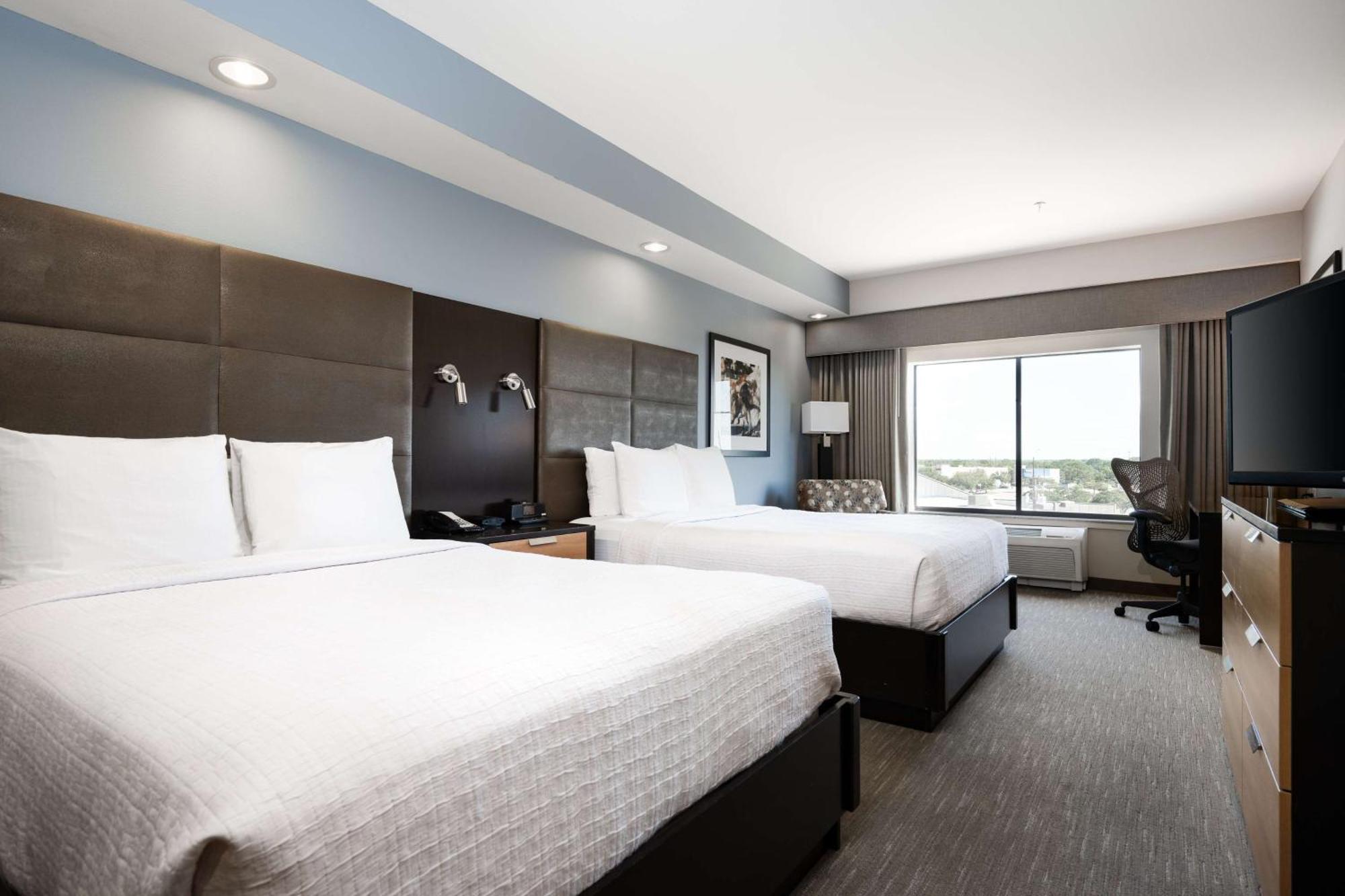 Best Western Premier Bryan College Station Exterior photo