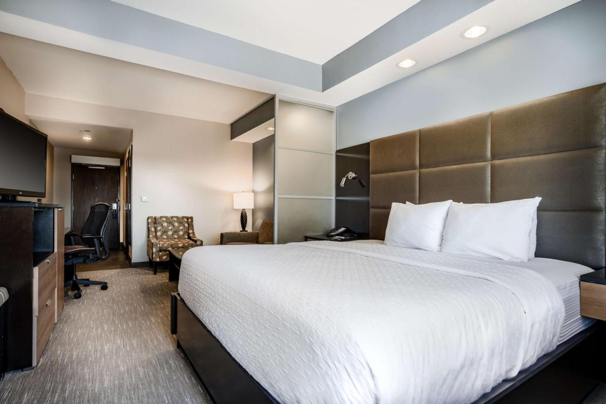 Best Western Premier Bryan College Station Exterior photo