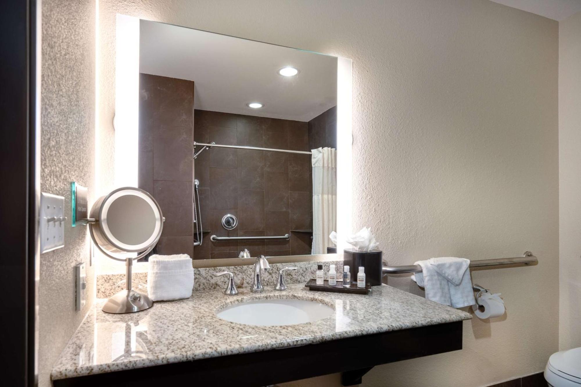 Best Western Premier Bryan College Station Exterior photo